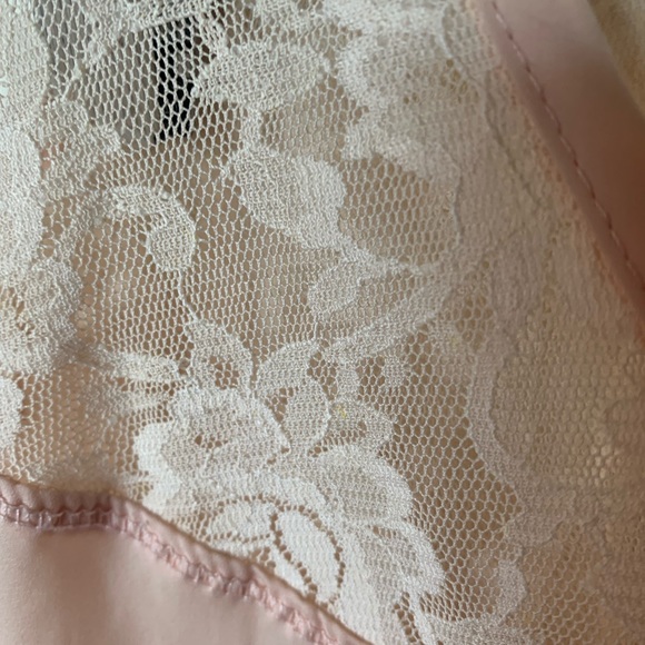 Blouse - Picture 3 of 6